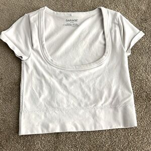 Garage white xs cropped shirt